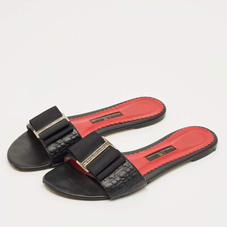 مملوكة مسبقًا CH Carolina Herrera Black Leather Bow Flat Slides Size 36