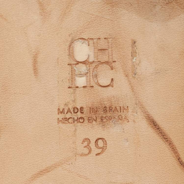 Pre Owned CH Carolina Herrera Initials Insignia Size 39 Navy Blue Denim and Leather Slingback Sandals