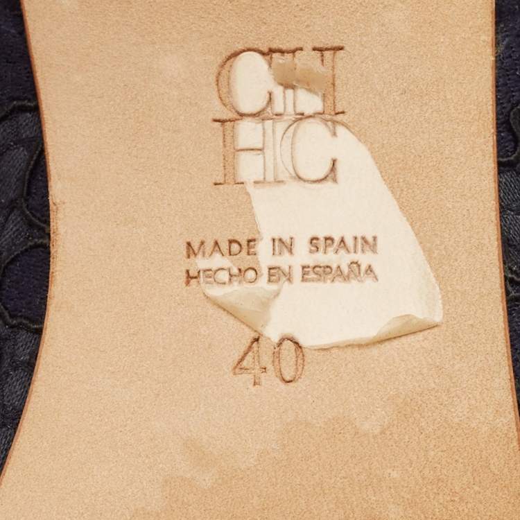 Pre Owned CH Carolina Herrera Size 40 Navy Blue Lace and Mesh Crystal Embellished Buckle Slingback Pumps