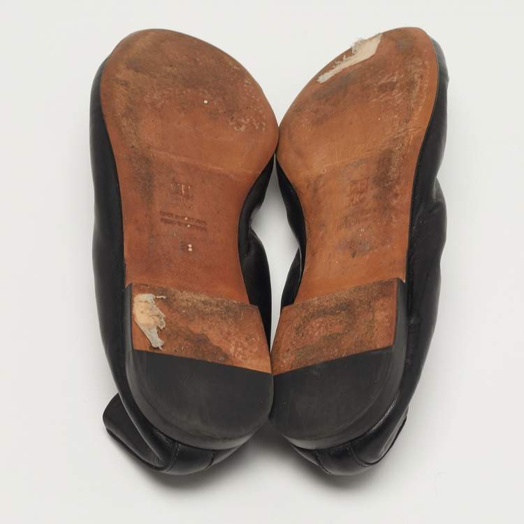 Pre Owned CH Carolina Herrera Size 38 Black Leather Ballet Flats
