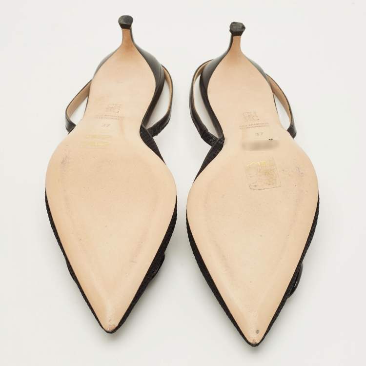 Pre Owned CH Carolina Herrera Initials Insignia Size 37 Black Mesh and Leather Slingback Pumps