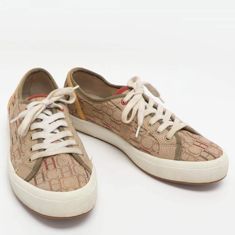 مملوكة مسبقًا CH Carolina Herrera Size 40 Beige Canvas Lace Up Sneakers
