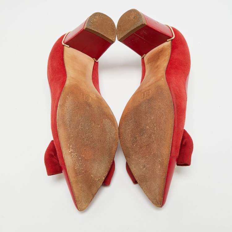 Pre Owned CH Carolina Herrera Size 36 Red Suede Bow Pointed Pumps