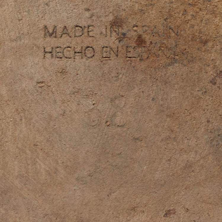 Pre Owned CH Carolina Herrera Size 38 Navy Blue Leather and Sequins Flat Sandals