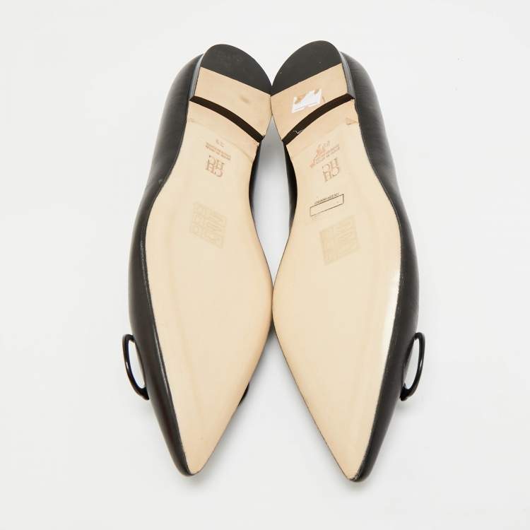 Pre Owned CH Carolina Herrera Initials Insignia Size 39 Black Leather Ballet Flats
