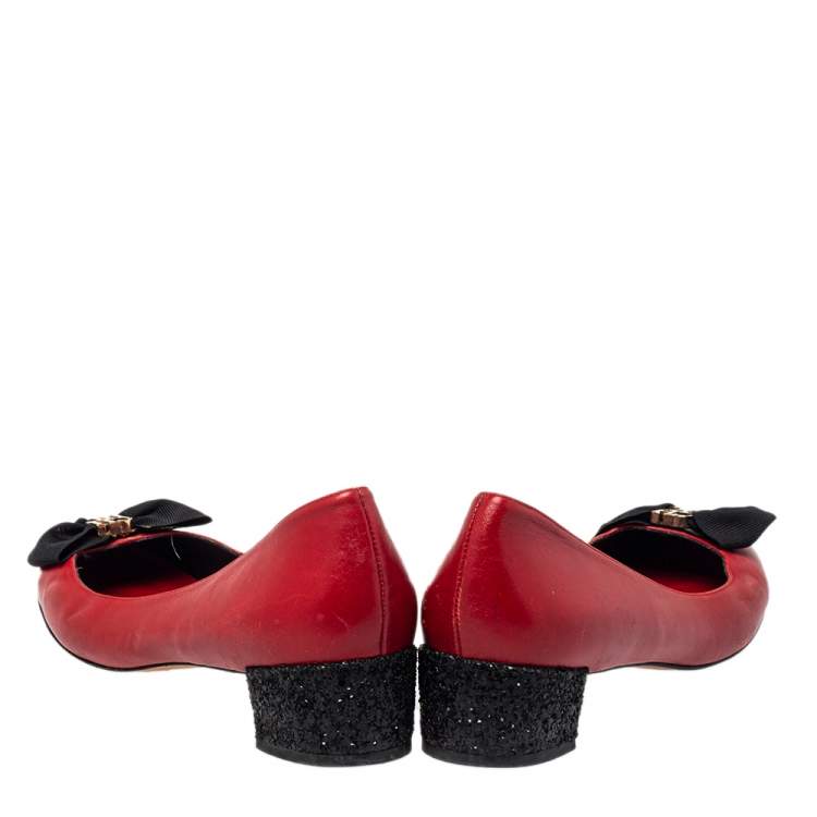 Pre Owned CH Carolina Herrera Red/Black Leather Bow Ballet Flats Size 41 