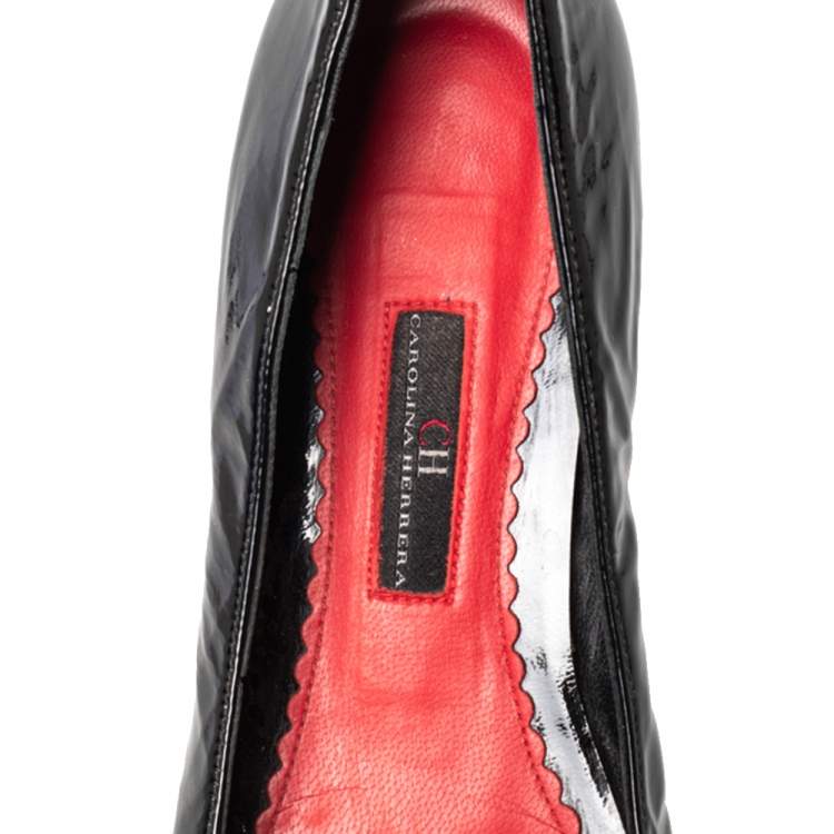 Pre Owned CH Carolina Herrera Black Patent Leather Bow Block Heel Pumps Size 39