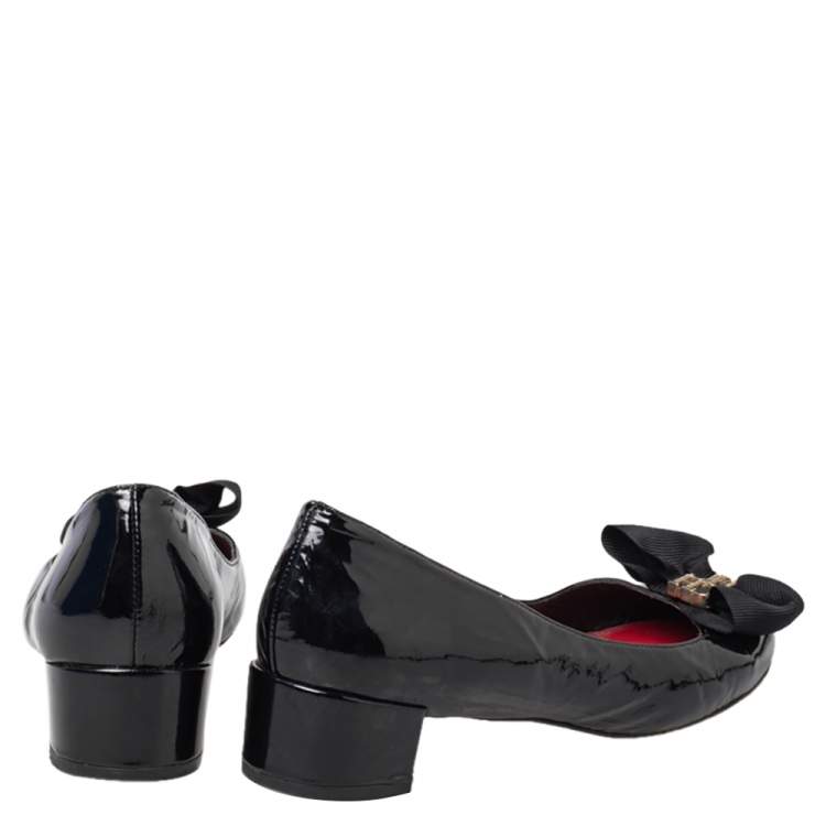 Pre Owned CH Carolina Herrera Black Patent Leather Bow Block Heel Pumps Size 39