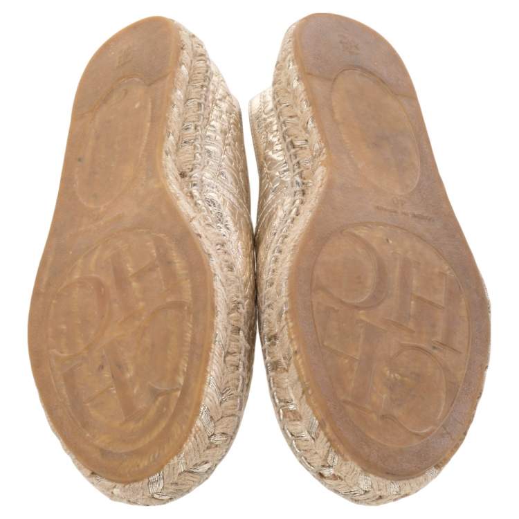 Pre Owned CH Carolina Herrera Metallic Gold Leather Espadrille Flats Size 40