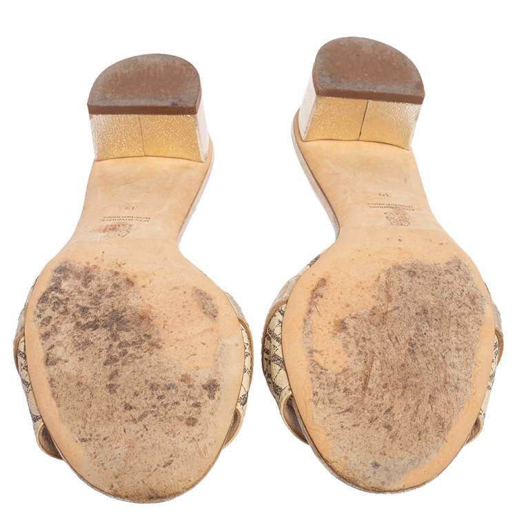 Pre Owned CH Carolina Herrera Beige Monogram Leather Traveller Locked Slide Sandals Size 39