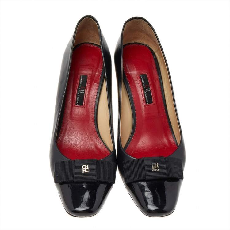 Pre Owned CH Carolina Herrera  Black Patent And Leather Bow Pumps Size 39
