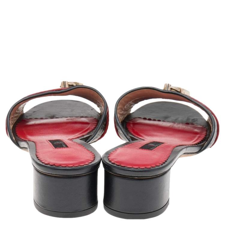 Pre Owned CH Carolina Herrera Monogram Embossed Leather Traveller Locked Slide Sandals Size 37
