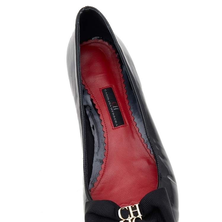Pre Owned CH Carolina Herrera Black Patent Leather Bow Pumps Size 40