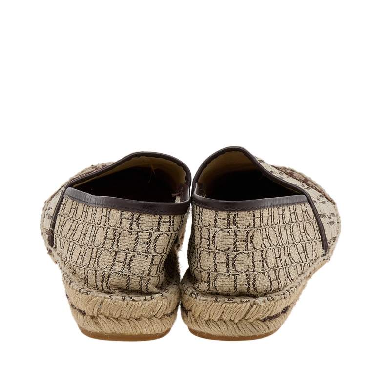 Pre Owned CH Carolina Herrera Beige/Brown Monogram Canvas Espadrille Flats Size 39