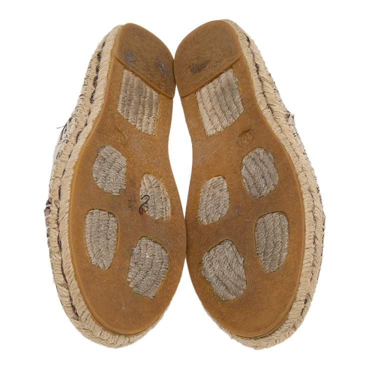 Pre Owned CH Carolina Herrera Beige/Brown Monogram Canvas Espadrille Flats Size 39