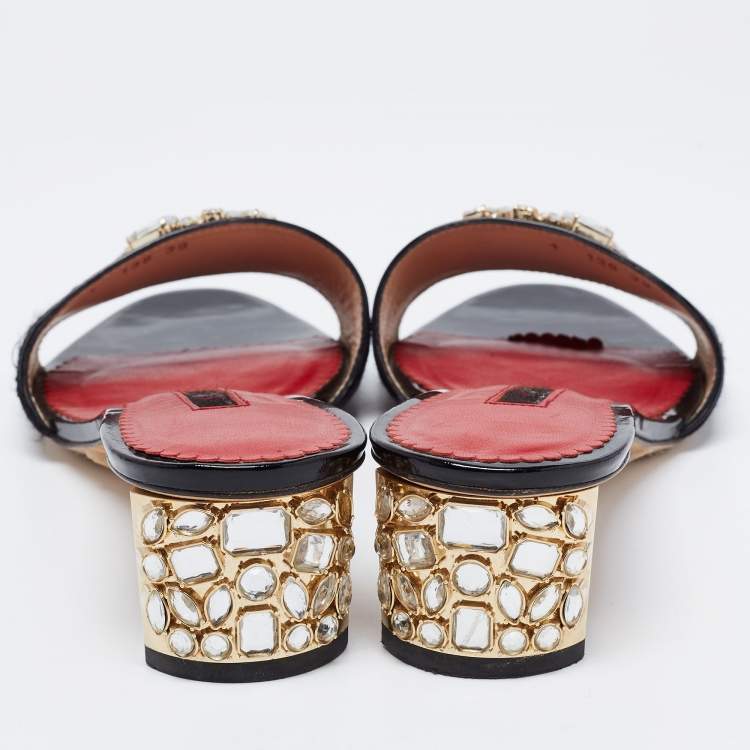 Pre Owned CH Carolina Herrera Black Patent Leather Crystal Embellished Block Heel Slide Sandals Size 39