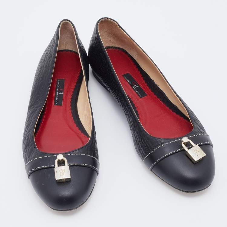 Pre Owned CH Carolina Herrera Black Embossed Leather Lock Detail Ballet Flats Size 40