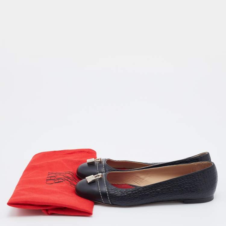 Pre Owned CH Carolina Herrera Black Embossed Leather Lock Detail Ballet Flats Size 40