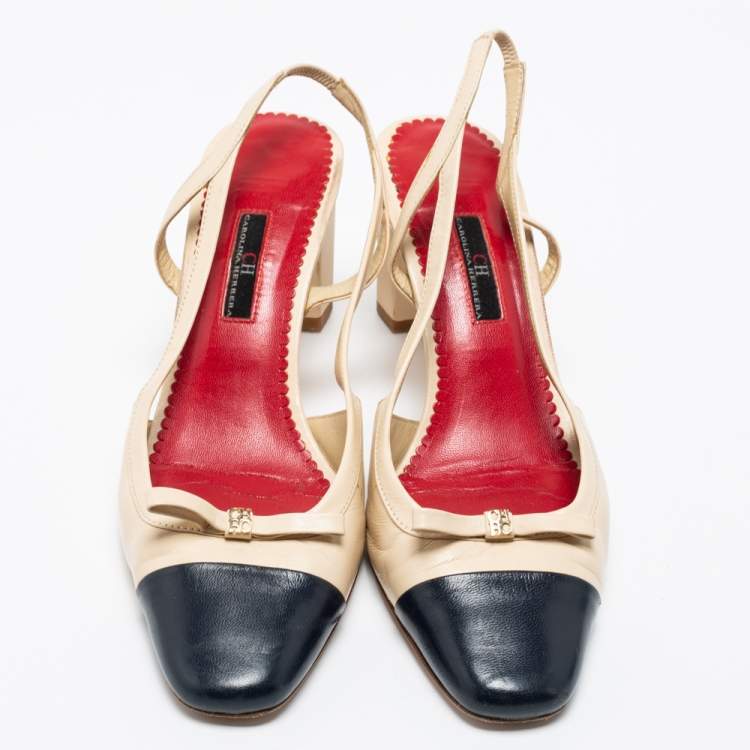 Pre Owned CH Carolina Herrera Beige/Navy Blue Leather Bow Square Toe Slingback Pumps Size 40