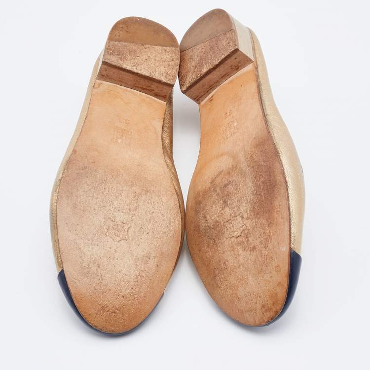 Pre Owned CH Carolina Herrera Gold/Blue Leather Embellished Ballet Flats Size 39