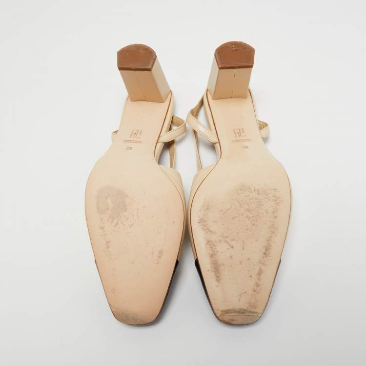 Pre Owned CH Carolina Herrera Cream/Black Leather Slingback Sandals Size 39