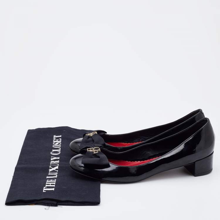 Pre Owned CH Carolina Herrera Black Patent Leather Bow Pumps Size 40