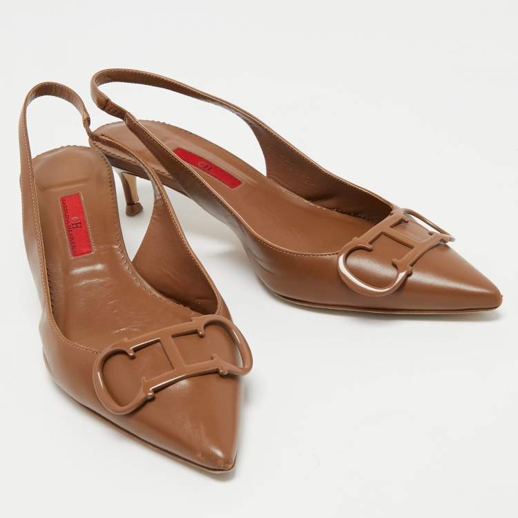 Pre Owned CH Carolina Herrera Beige Leather Monogram Pointed-Toe Slingback Pumps Size 40
