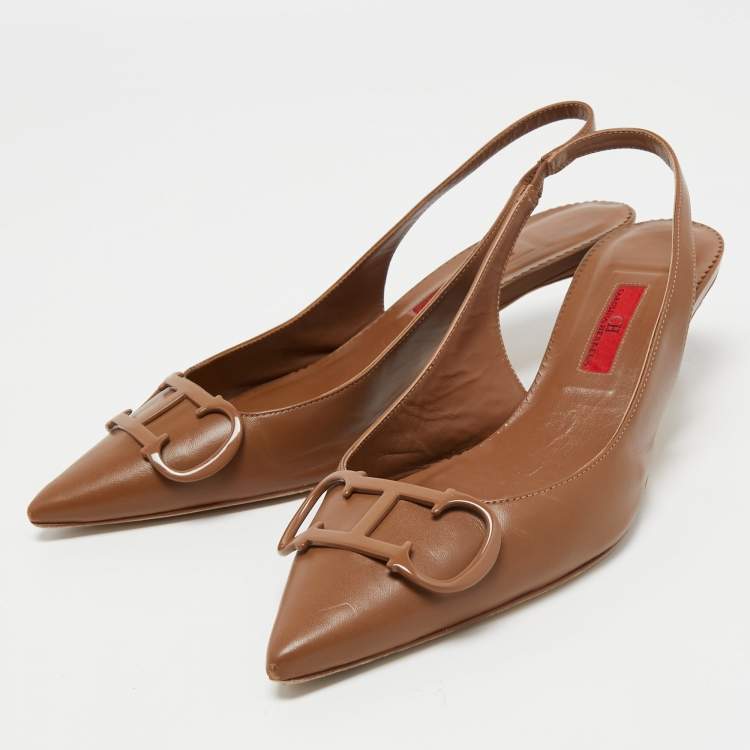 Pre Owned CH Carolina Herrera Beige Leather Monogram Pointed-Toe Slingback Pumps Size 40