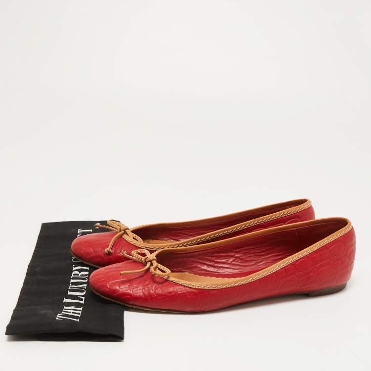 Pre Owned CH Carolina Herrera Two Tone Leather Bow Ballet Flats Size 37