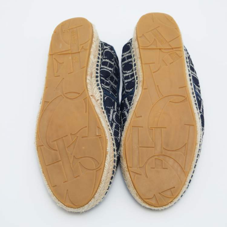 مملوكة مسبقًا CH Carolina Herrera Blue Monogram Canvas Espadrille Flats Size 39