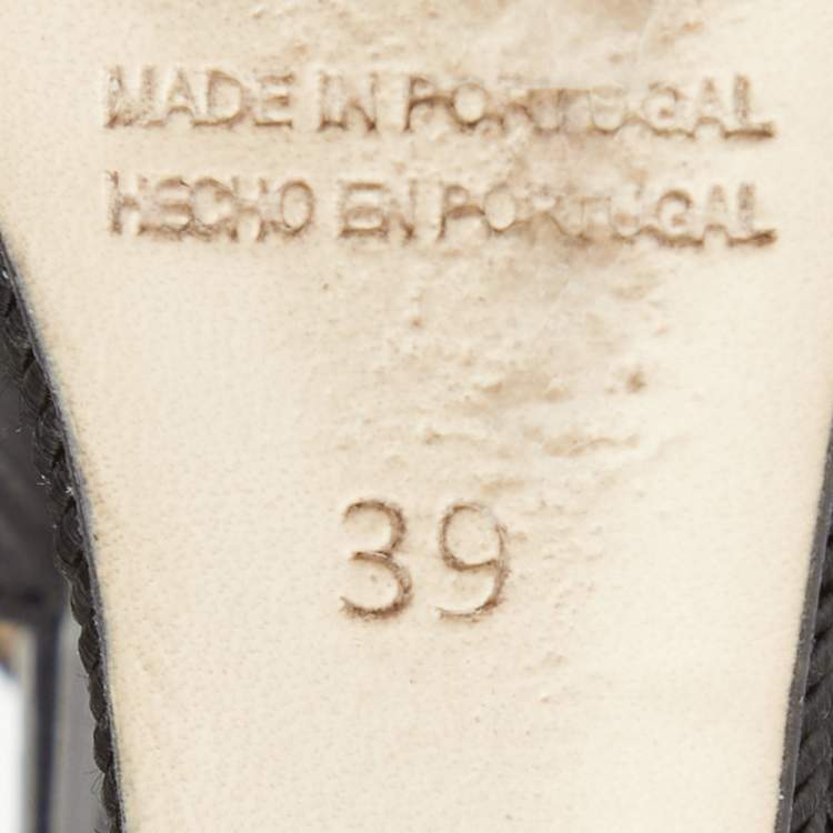Pre Owned CH Carolina Herrera Black Patent and Leather Pearl Detail Slingback Wedge Sandals Size 39