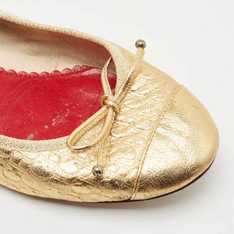 Pre Owned CH Carolina Herrera Gold Logo Embossed Leather Bow Ballet Flats Size 39