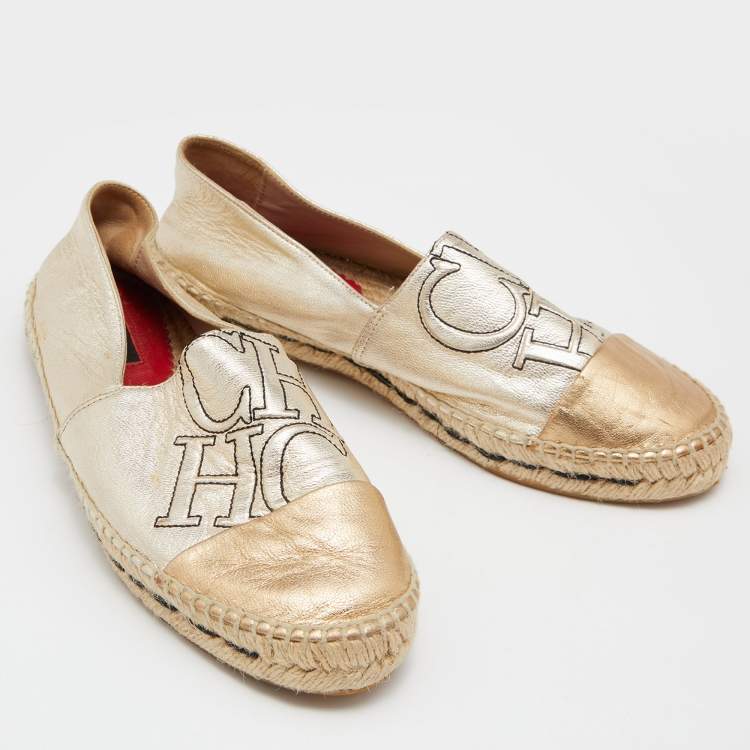 Pre Owned CH Carolina Herrera Silver/Gold Leather CH Logo Espadrille Flats Size 39