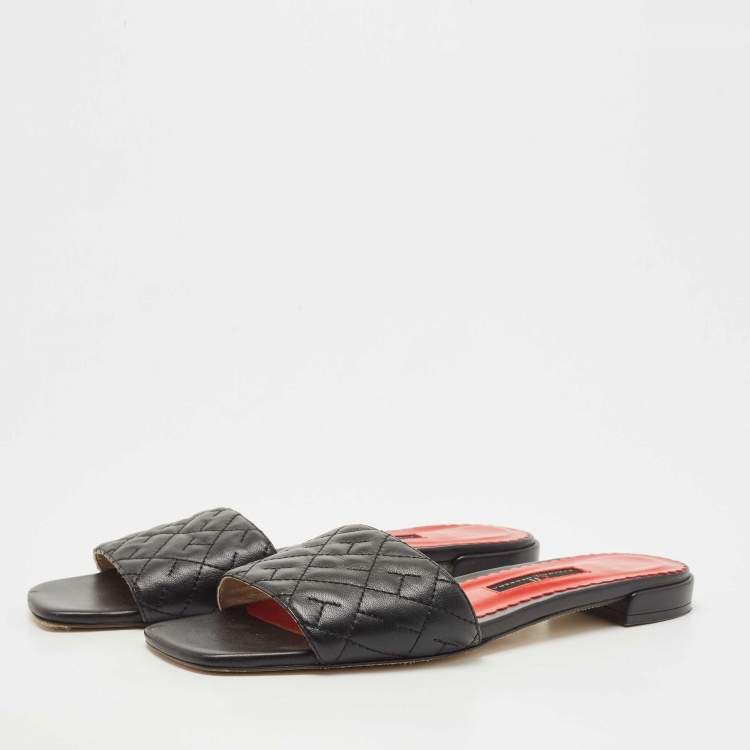Pre Owned  CH Carolina Herrera Black Initials Quilted Leather Initials 2020 Flat Slides Size 38