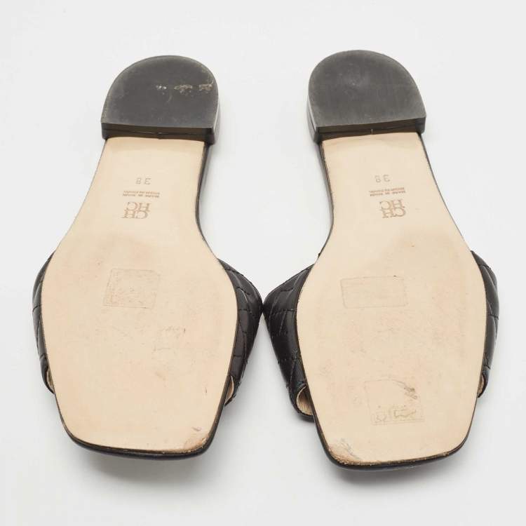 Pre Owned  CH Carolina Herrera Black Initials Quilted Leather Initials 2020 Flat Slides Size 38