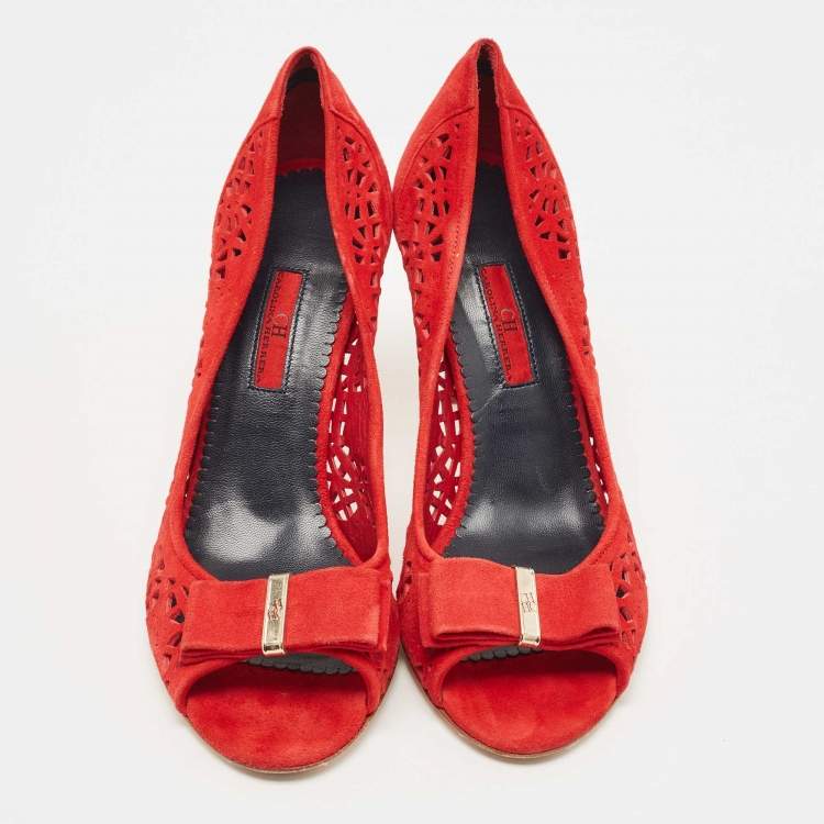 Pre Owned CH Carolina Herrera Red Suede Lasercut Bow Peep Toe Pumps Size 40