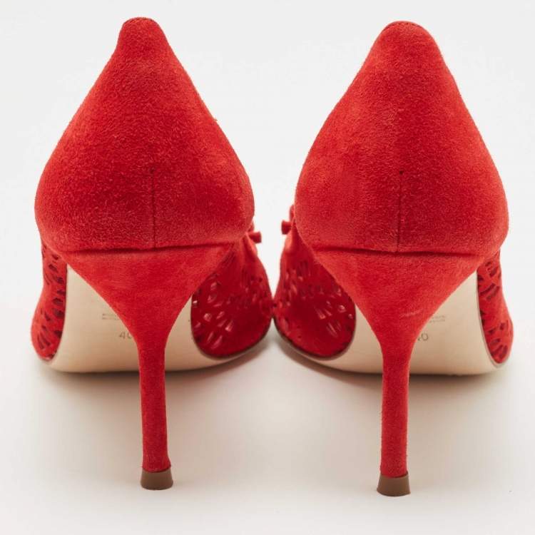 Pre Owned CH Carolina Herrera Red Suede Lasercut Bow Peep Toe Pumps Size 40