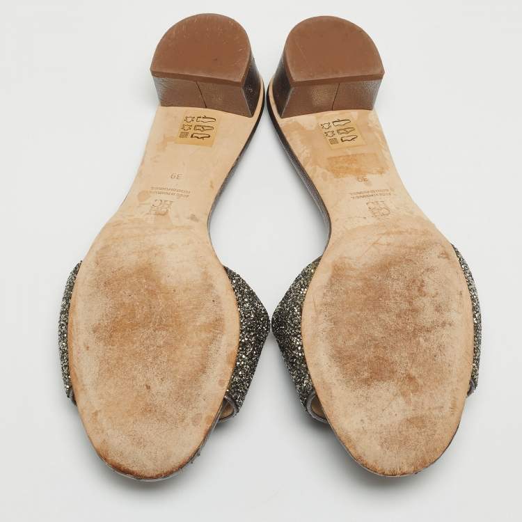 مملوكة مسبقًا CH Carolina Herrera Grey/Black Leather Crystal Embellished Logo Slide Sandals Size 39