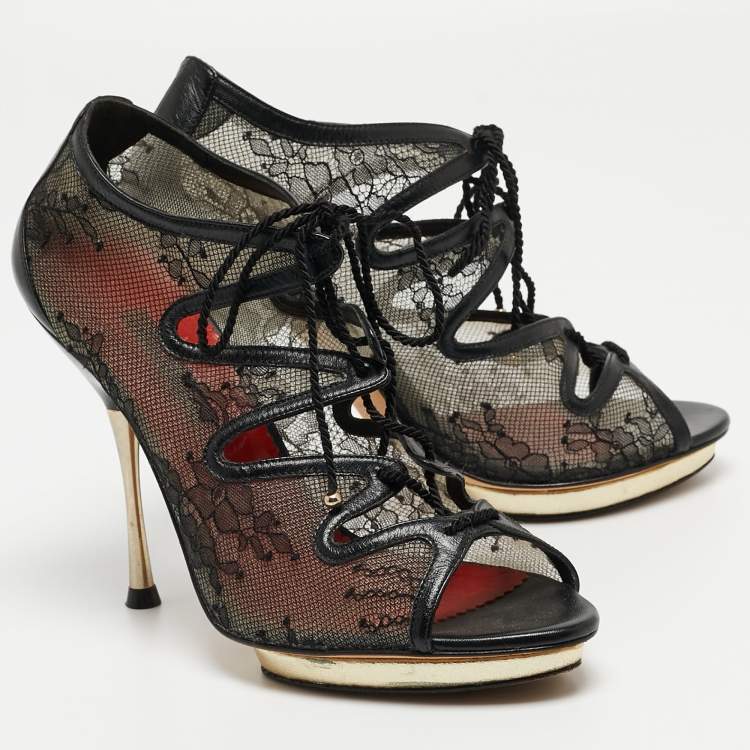 Pre Owned CH Carolina Herrera Black Mesh and Leather Lace Up  Ankle Boots Size 37