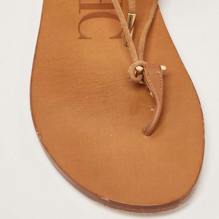 Pre Owned CH Carolina Herrera Brown Suede Lace Up Thong Flat Sandals Size 38