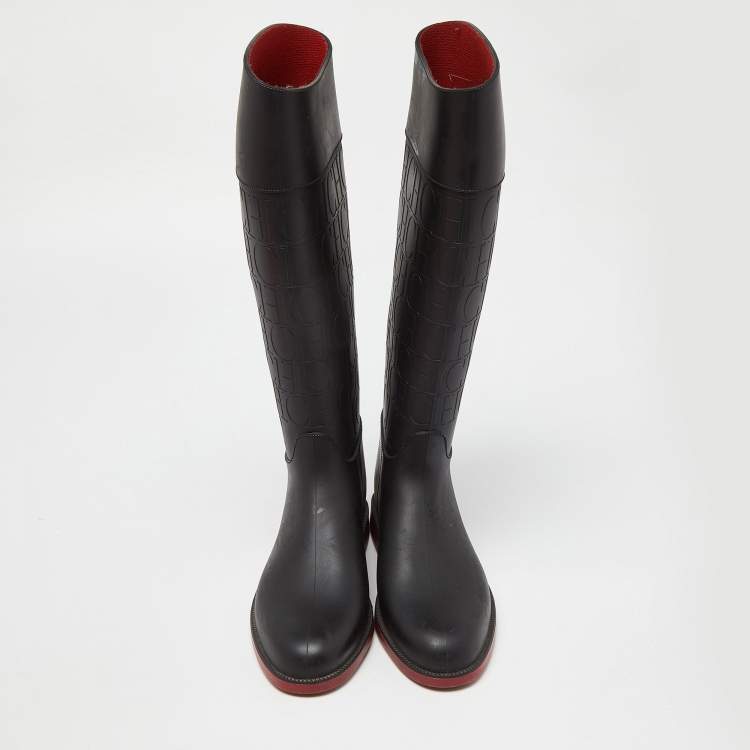 Pre Owned CH Carolina Herrera Black Embossed Rubber Rain Boots Size 38