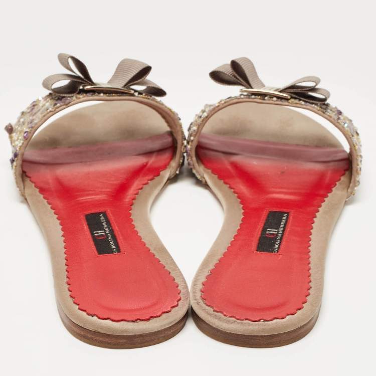 Pre Owned Carolina Herrera Beige/Red Fabric and Leather Bow Embellished Slide Flats Size 38