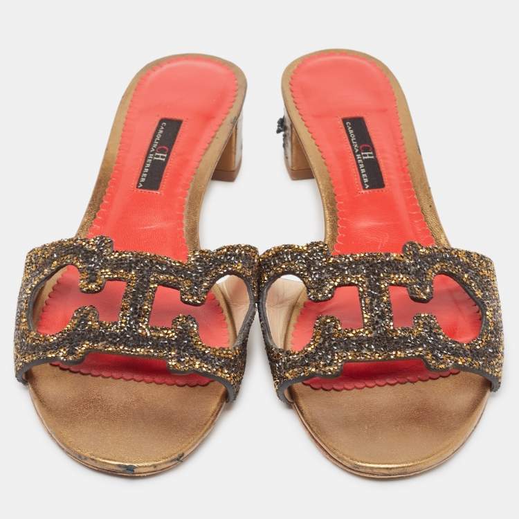 Pre Owned CH Carolina Herrera Metallic Crystal Embellished Leather Insignia Slide Sandals Size 40