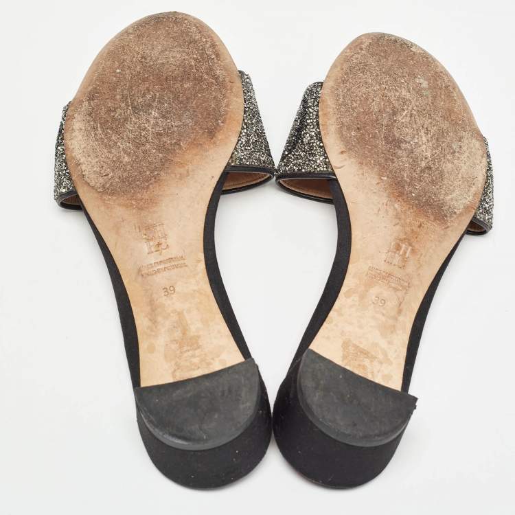 Pre Owned CH Carolina Herrera Black/Silver Glitter and Satin Slides Size 39  