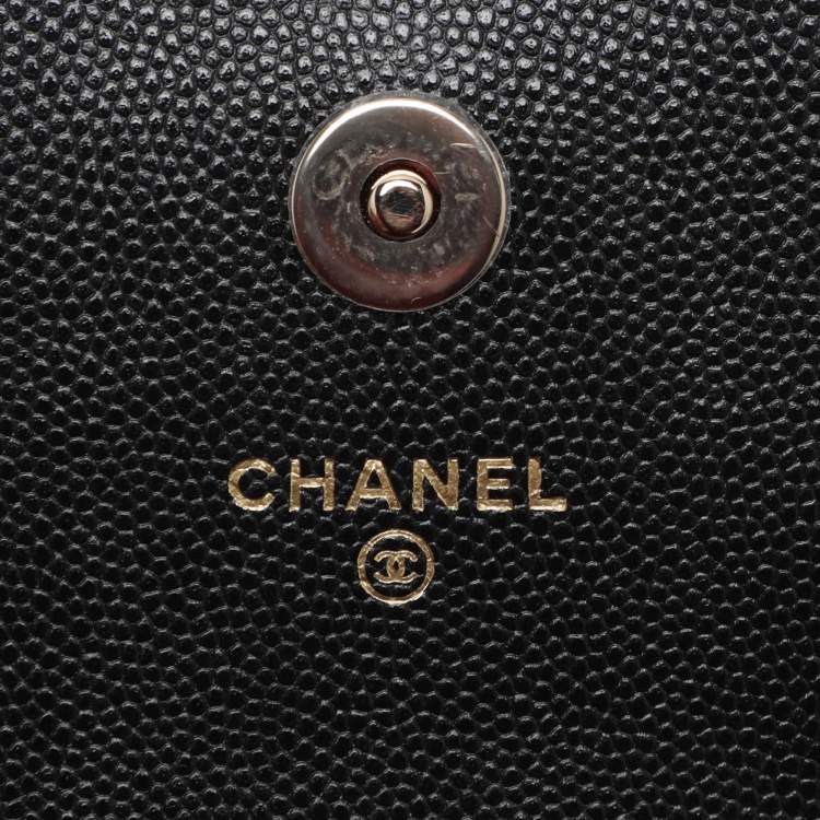 مملوكة مسبقًا Chanel Black Quilted Caviar Leather Crystal CC Phone Holder