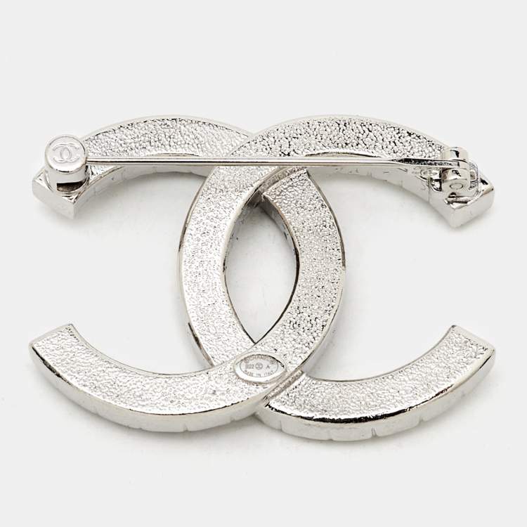 Pre Owned Chanel CC Crystals Silver Tone Brooch