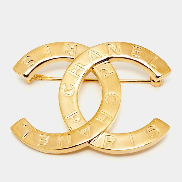 Pre Owned Chanel CC Gold Tone Brooch