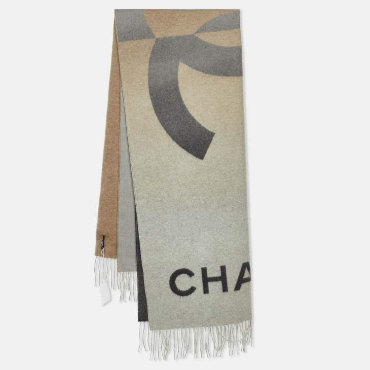 Pre Owned Chanel Beige CC Logo Cashmere Fringed Stole 