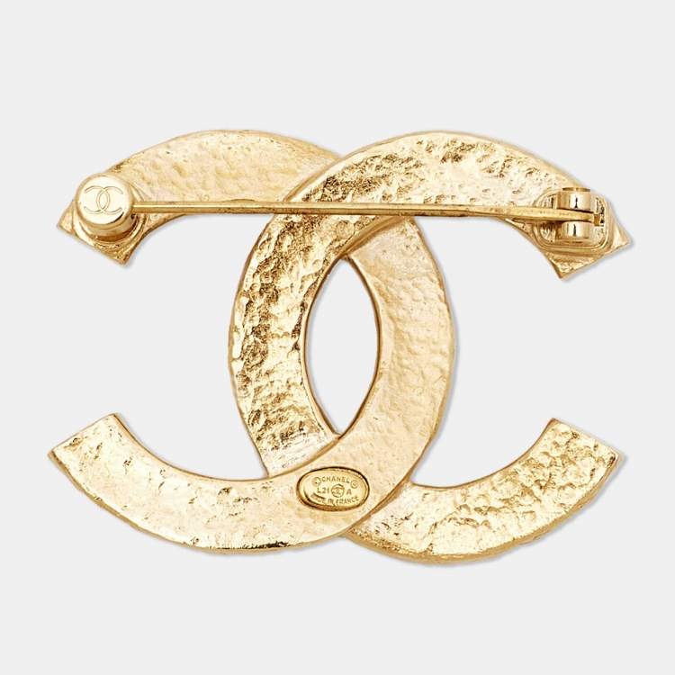 Chanel CC Gold Tone Metal Brooch Chanel