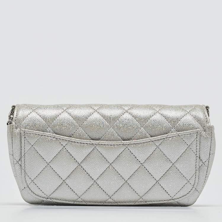 Pre Owned Chanel Silver Iridescent Caviar Quilted Leather Glassed Case with Chain 
